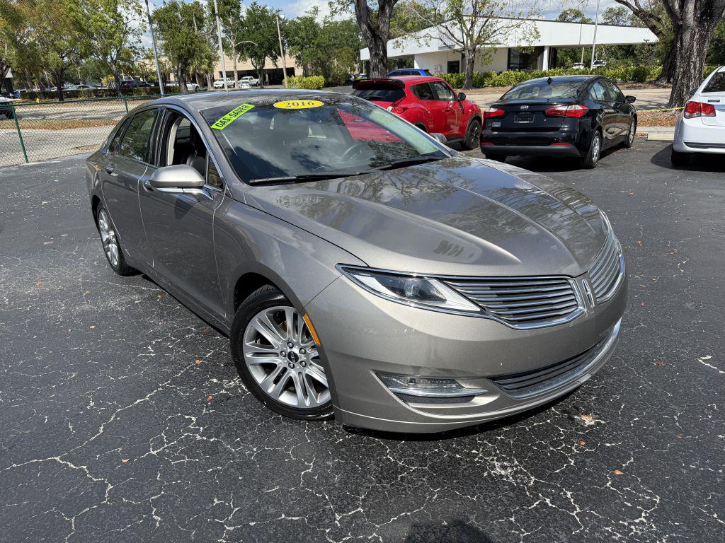 2016 Lincoln MKZ