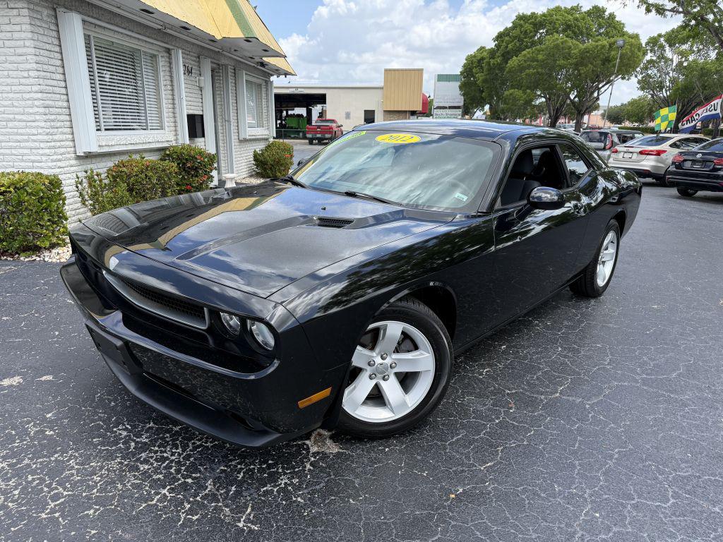 2012 Dodge Challenger SXT's photo